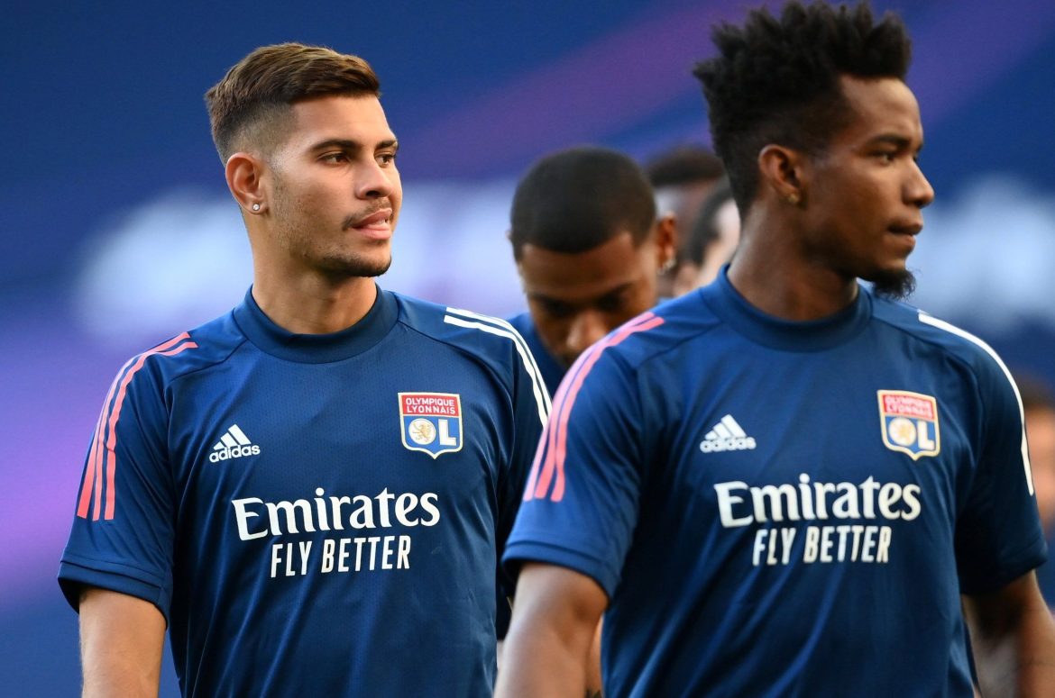 Arsenal line up Granit Xhaka replacement